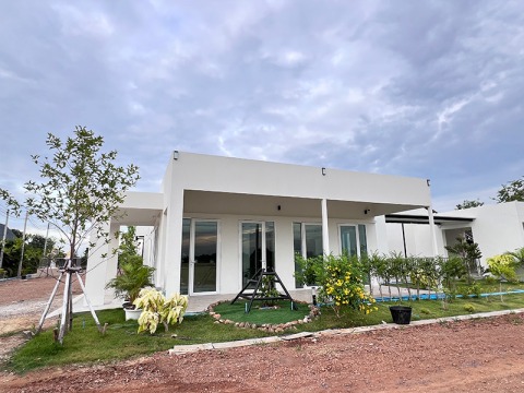 ศูนย์ดูแลผู้สูงอายุ กำแพงแสน